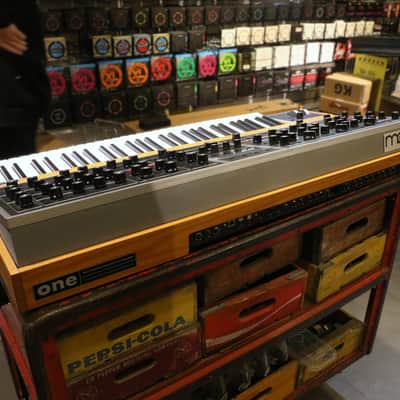 Moog One 16-Voice 61-Key Polyphonic Analog Synthesizer 2018 - Present - Black/Ash image 9