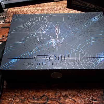 Gibson Garage Exclusive ADAM JONES/TOOL SIGNED Collectables Complete Package image 7