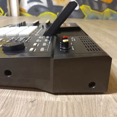 Akai MPC5000 Standalone Music Production Center image 12