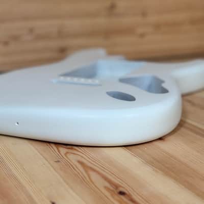 1912g Kohlin Guitars S-Type Roasted Pine replacement body Aged Nitro Relic Vintage olympic white Made in Sweden image 2