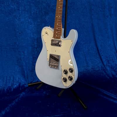 Fender Vintera '70s Telecaster Custom with Pau Ferro Fretboard - Sonic Blue