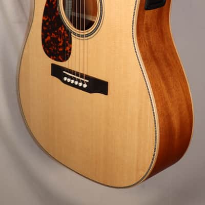 Larrivee Legacy Series D-40E Left-Handed Dreadnought Acoustic Electric Guitar with case NEW Lefty image 8
