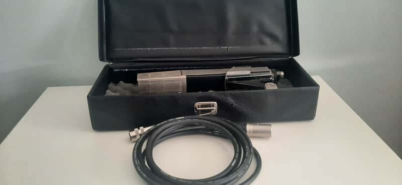 Sennheiser MD 441-N Supercardioid Dynamic Microphone 1971 - Present - Black image 1