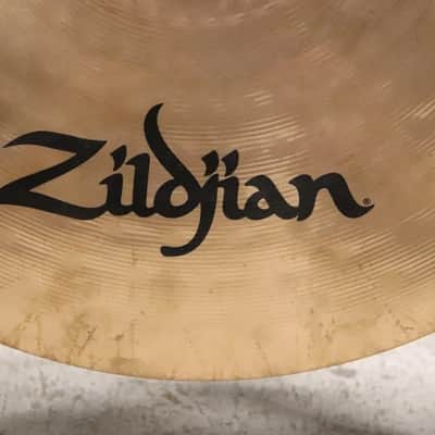 Zildjian 16" ZBT Crash Cymbal #2 image 3