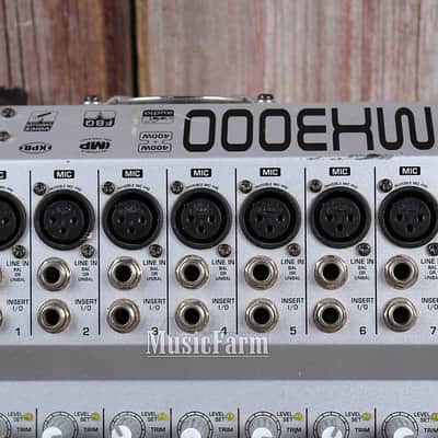 Behringer Europower PMX3000 PMH3000 16 Channel Stereo Powered Mixer with Effects image 2