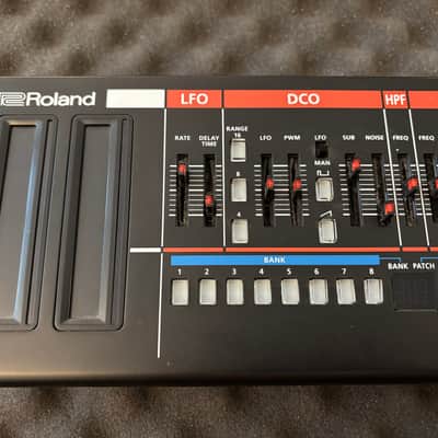 Roland JU-06 Boutique Series Digital Synthesizer Sound Module 2015 - Present - Black image 2