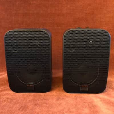 Advent AW400 Wireless Stereo Speakers Pair w/ Box & Manual image 2