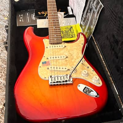 Fender American Deluxe Ash Stratocaster 2005 - Cherry Sunburst image 5