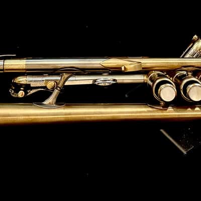 F.E. Olds & Son Super Trumpet 1947 - Brushed and polished lacquer image 4