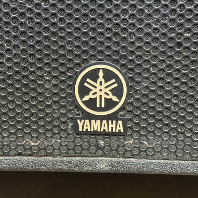 Yamaha CW218V Dual 18" Subwoofer image 3