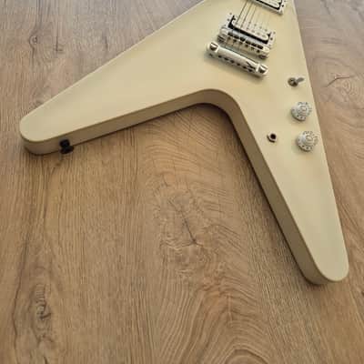 Gibson Flying V Snow falcon 2013 - Limited 500 image 15