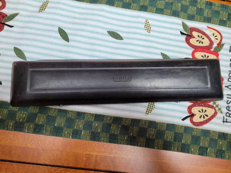 YAMAHA FLUTE HARD CASE-2021 - BLACK- USED! image 1
