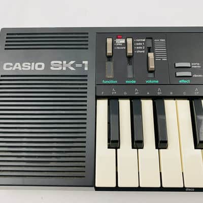 Casio SK-1 32-Key Sampling Keyboard 1986 Black image 3