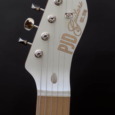 PJD Woodford Standard Custom Order 2024 - Cream Soda w/ matching headstock image 6