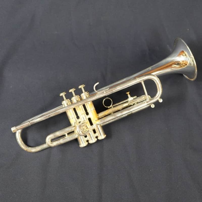 Getzen Eterna Severinsen Trumpet Silver (1976-1979) - Used image 1