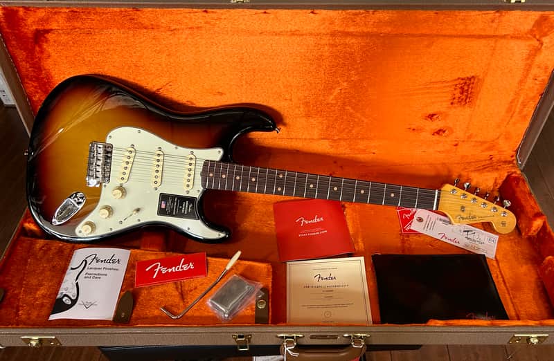 Fender American Vintage II 1961 Stratocaster - Sunburst /8lbs. 0.8oz. #V2442522 image 1