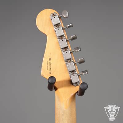 Fender Road Worn Stratocaster (2-Color Sunburst) image 7