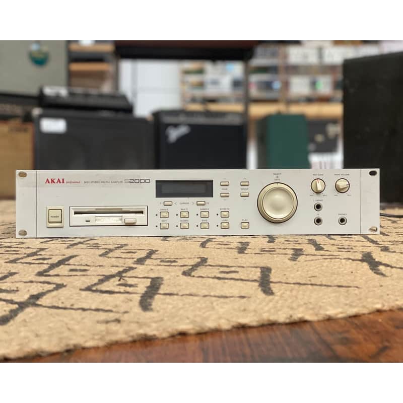 Akai S2000 MIDI Stereo Digital Sampler 1995 image 1