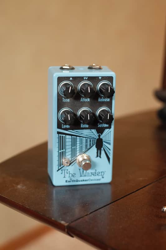 EarthQuaker Devices Warden Optical Compressor
