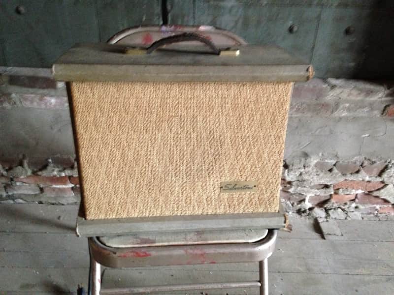Silvertone Model 1431 5-Watt 1x8" Guitar Combo image 1