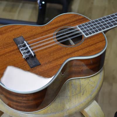 Kala KA-8 Gloss Tenor Eight String Ukulele image 3