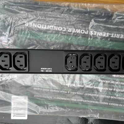 Furman M-10x E Merit Series Power Conditioner 2010s - Black image 4