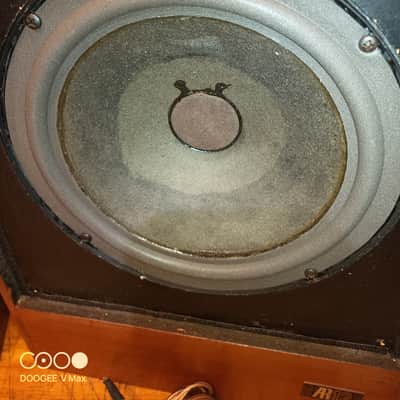 Acoustic Research AR 12 1979 - Oiled walnut image 4