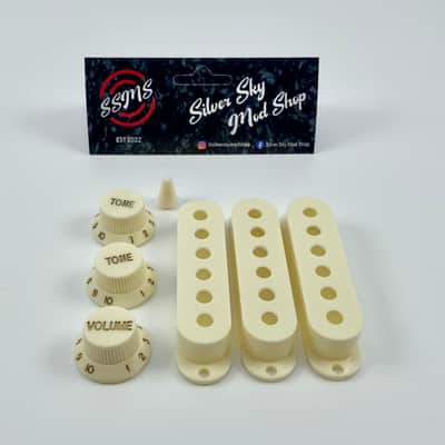 Silver Sky Se parchment pickguard, pickup covers, knobs & switch tip image 7