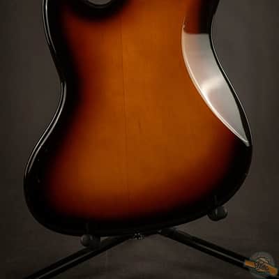 Fender Jazz Bass 62 RI 1989 - 3-Tone Sunburst image 5
