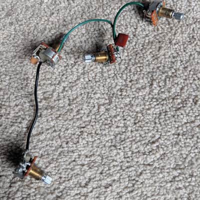 Lot Of Four EMG Pickups (81/81/60/85 Black) Plus Parts image 4