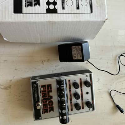 Electro-Harmonix Black Finger Optical Tube Compressor 2009 - 2019 - Silver image 2