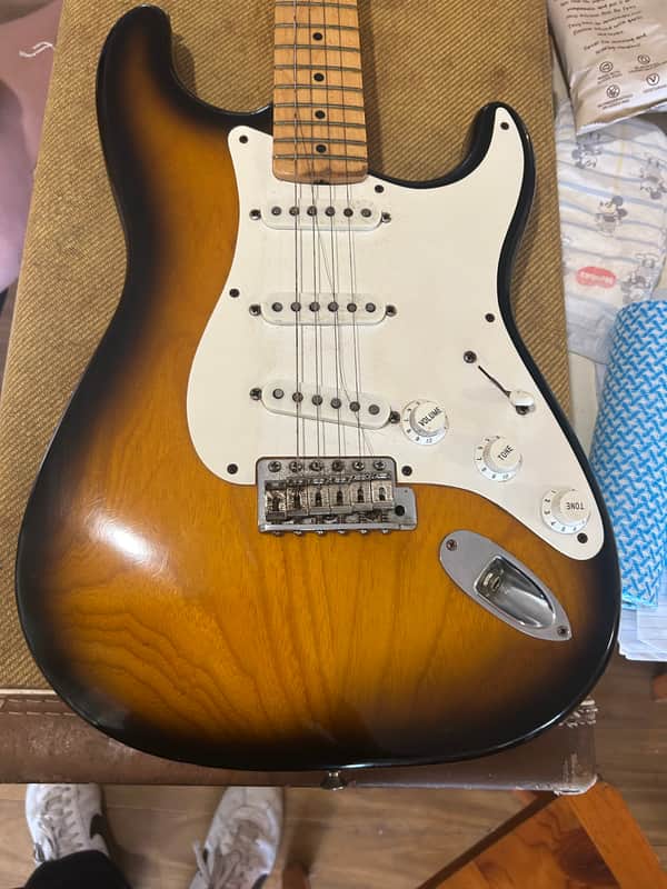 Fender stratocaster 1993/1994 - sun burst image 1