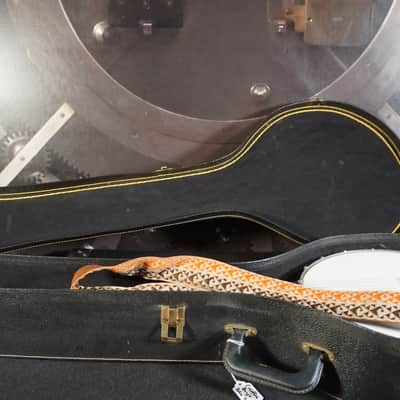Crestline 5-String Banjo w/ Chipboard Case image 13