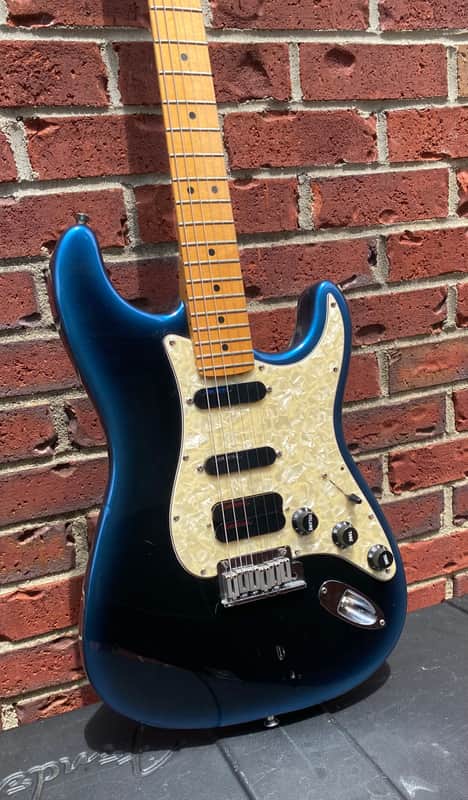 Fender Strat Plus Deluxe with Maple Fretboard 1991 - Blue Pearl Burst - UPGRADED LACE SENSOR BLUE S/ SILVER S/ RED Hum - FENDER HARDSHELL CASE (Center Latch Broke) image 1
