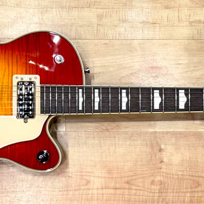 Gretsch G6659T Players Edition Fab Gear Broadkaster Jr. Center Block Flametop with Bigsby Electric Guitar 2025 - Cherry Sunburst image 2