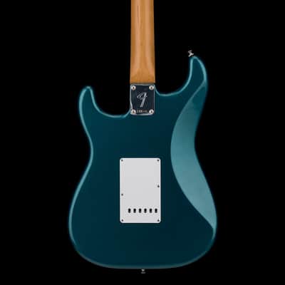 Fender Vintera III Late '60s Stratocaster - Ocean Turquoise #64673 image 4