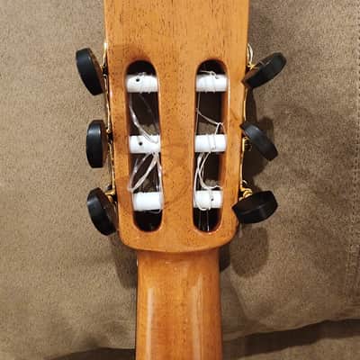 UNIQUE Juan Montes Rodriguez Guitar Blanca Flamenca Cutaway 2020 with LARS CM-G and HyVibe Electronics image 8