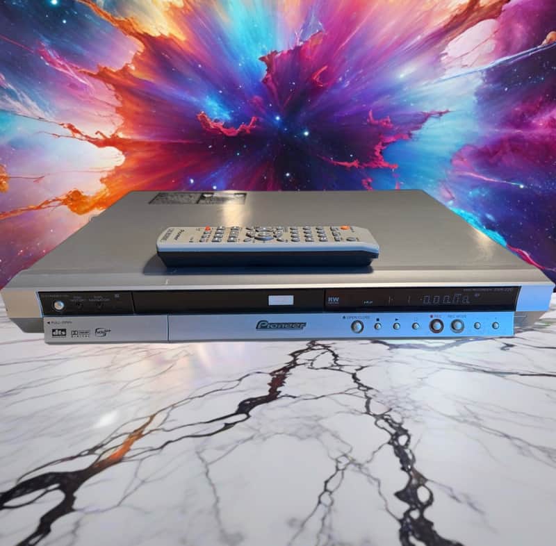 Pioneer DVR-220 DVD Recorder Player  TESTED Working - W/ REMOTE Works Great 👌