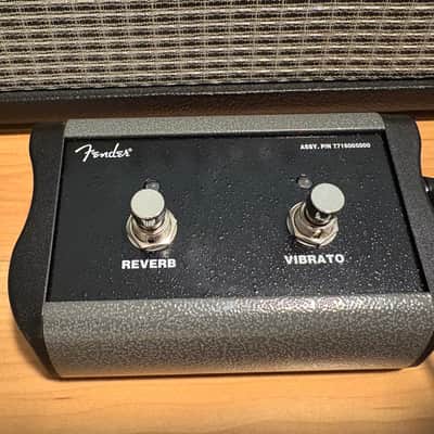 Fender Tone Master Deluxe Reverb 2-Channel 22-Watt 1x12" Digital Guitar Combo 2019 - Present - Black image 4