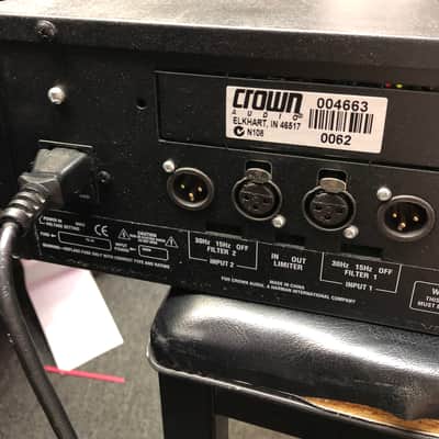 Crown XLS 202 Power Amp image 3
