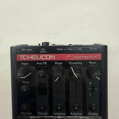 Immagine TC Helicon Voicetone Correct XT Correction Vocal Effect Pedal + Power Supply - 2
