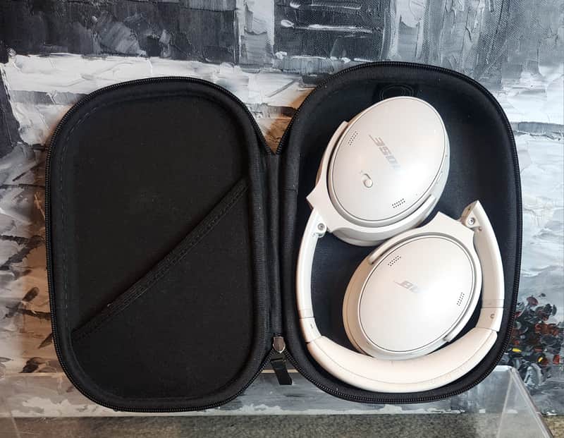 Bose Bose QuietComfort 45 Noise Canceling Bluetooth Headphones (White Smoke) 2020 - White smoke image 1