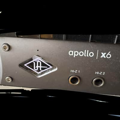 Universal Audio Apollo x6 Gen1 Thunderbolt 3 Audio Interface - Black image 2