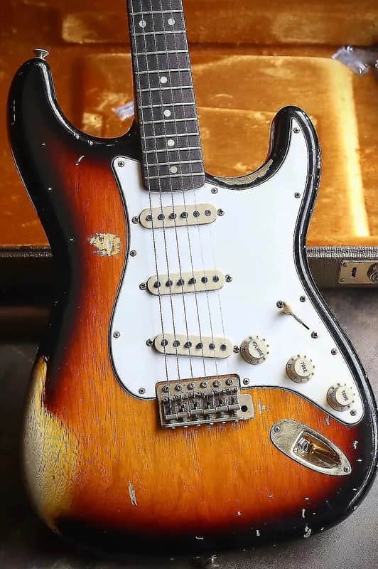 Fender Masterbuilt'60 Korina John Cruz Relic Sunburst 2010 image 1