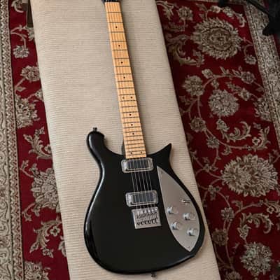 Rickenbacker 650C Colorado Jetglo 2001 w/ OHSC - Maple Fretboard image 3