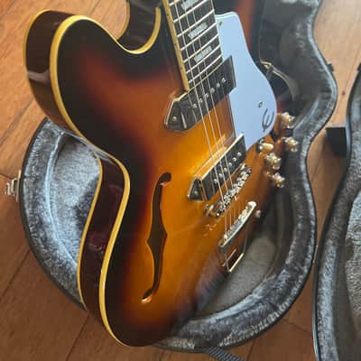 VIDEO DEMO UPDATED! Epiphone "Inspired By" John Lennon(US customers, tax included in shipping cost) Signature '65 Casino 2009 - 2014 - Vintage Sunburst with hard case image 9
