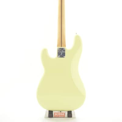 Fender Player II Precision Bass 2024 - Present - Hialeah Yellow image 12