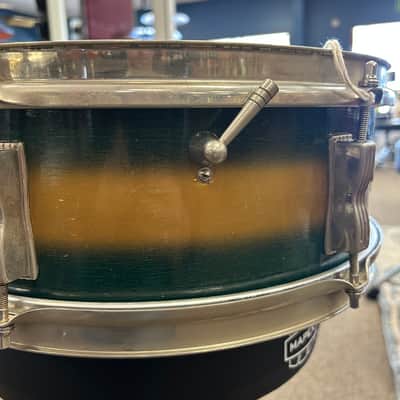 Ludwig No. 491 Pioneer 5x14" 6-Lug Snare Drum with Keystone Badge 1960 - 1968 - Green/Gold Duco Lacquer image 3