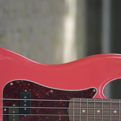 Fender Limited Edition Vintera II Road Worn '60s Precision Bass - Fiesta Red image 6