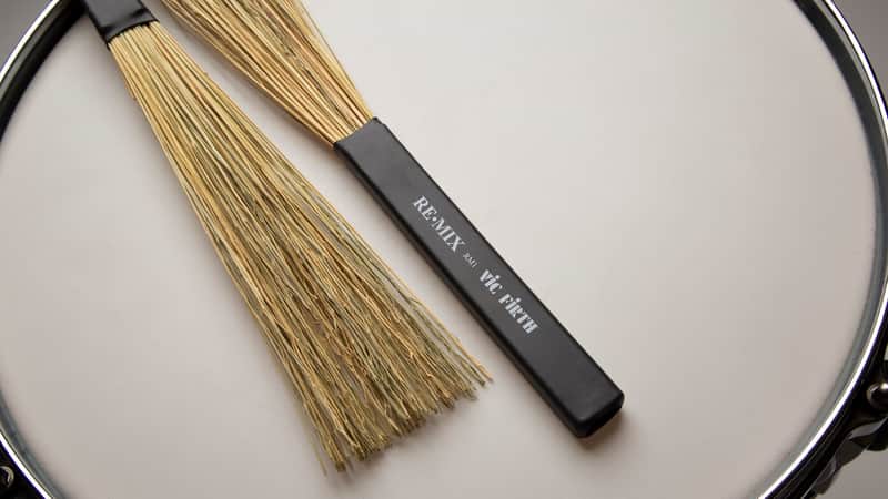 Vic Firth RE.MIX Brushes, Broomcorn image 1